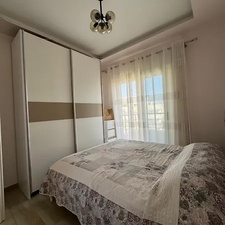 Lägenhet Sea View Deluxe Qerret Golem *