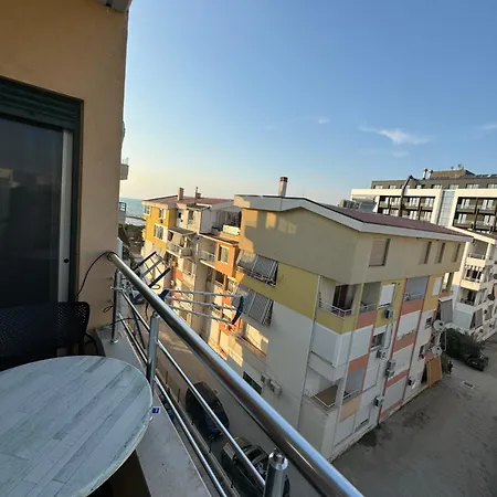 Sea View Deluxe Qerret Golem *