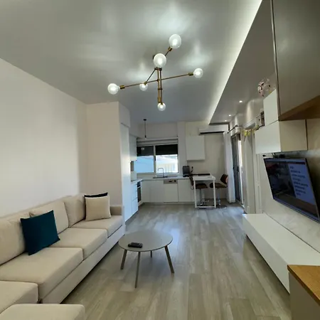 Sea View Deluxe Qerret Golem Apartment