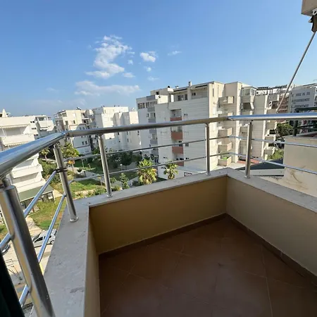Apartment Sea View Deluxe Qerret Golem *
