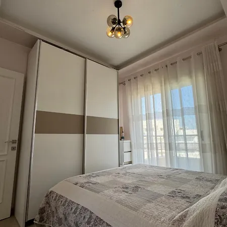 Sea View Deluxe Qerret Golem Apartment Kavaje