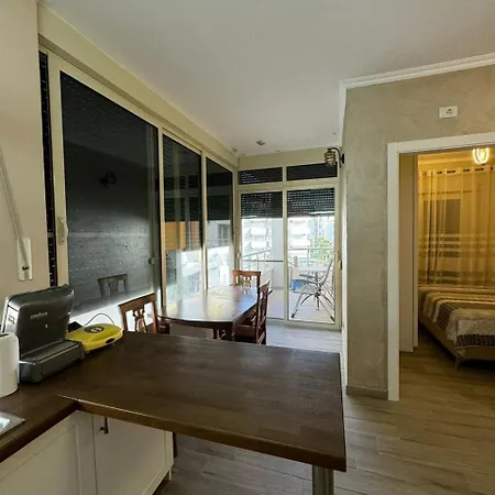 Sea View Deluxe Qerret Golem * Kavaje