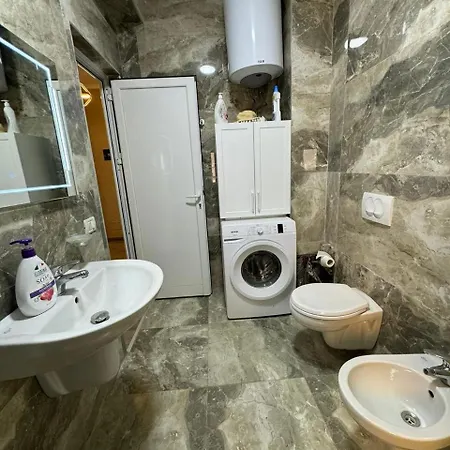 Sea View Deluxe Qerret Golem
