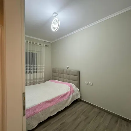 Sea View Deluxe Qerret Golem Apartment Kavaje