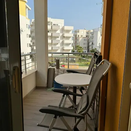 Sea View Deluxe Qerret Golem